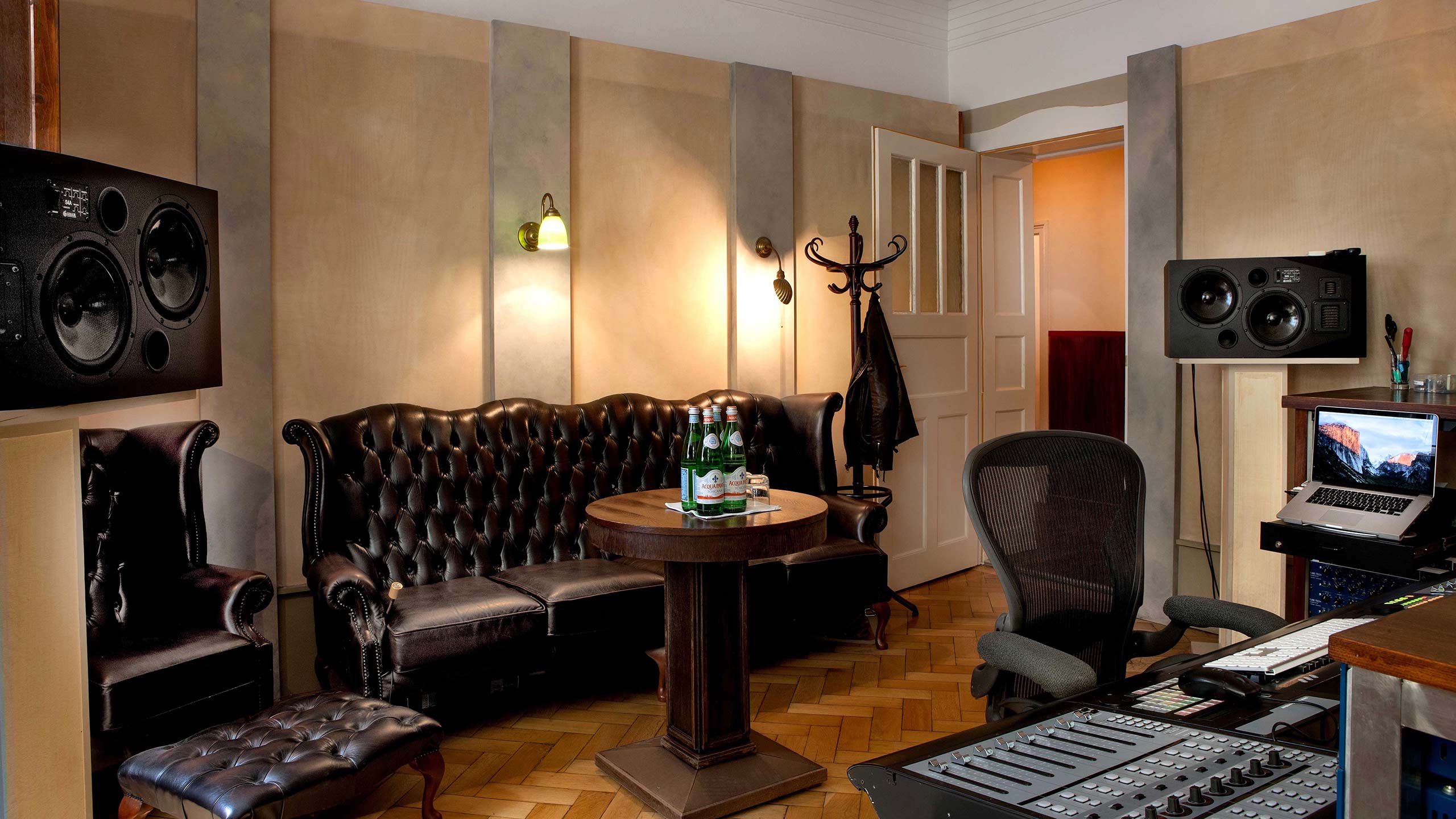 voice-recording-recording-studio